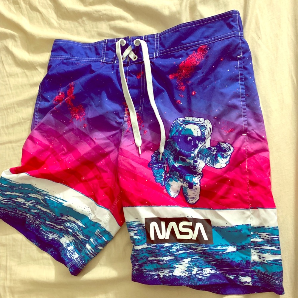 NASA swimtrunks size L